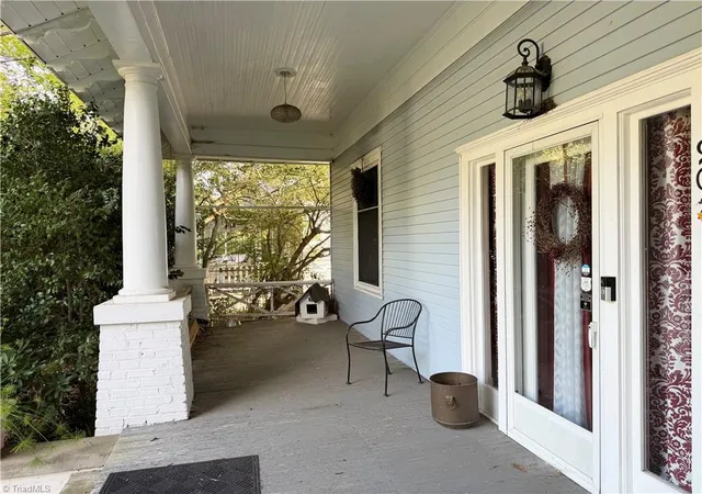 Photo 2 of Single family home for sale at 907 Johnson St, High Point, NC 27262 | MLS# 1235462 | Listing updated on 2026-09-13
