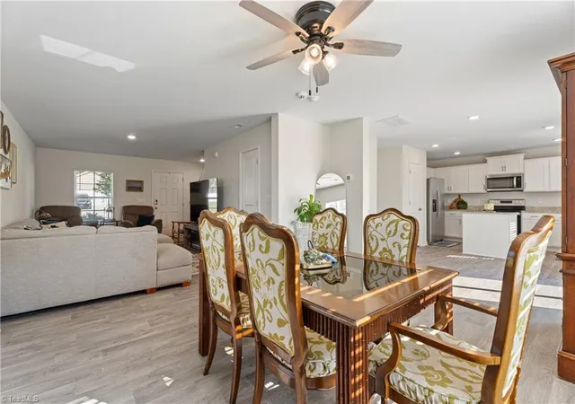 Photo 3 of Single family home for sale at 330 Olivia Ct, Lexington, NC 27292 | MLS# 1235001 | Listing updated on 2026-09-13
