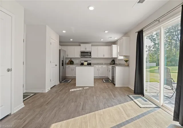 Photo 3 of Single family home for sale at 330 Olivia Ct, Lexington, NC 27292 | MLS# 1235001 | Listing updated on 2026-09-13