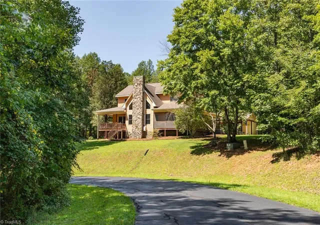 Photo 1 of Single family home for sale at 789 W Meadow Pkwy, Moravian Falls, NC 28654 | MLS# 1234413 | Listing updated on 2026-09-26