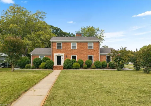 Photo 1 of Single family home for sale at 707 Impala Ave, High Point, NC 27265 | MLS# 1235272 | Listing updated on 2026-09-11