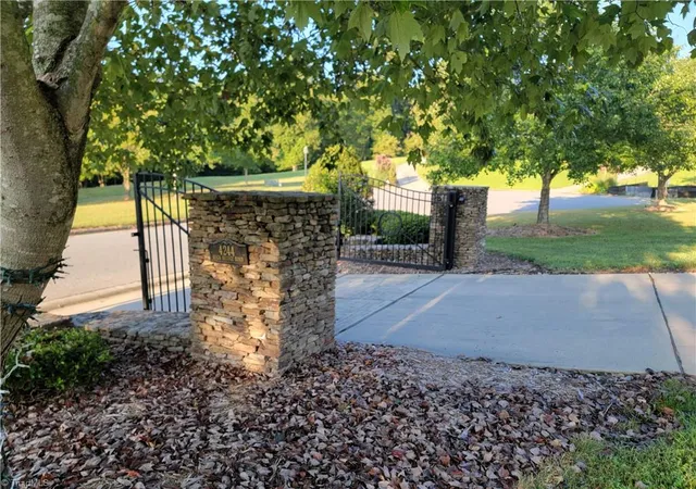 Photo 3 of Mansion for sale at 4244 Rock Brg Rd, High Point, NC 27262 | MLS# 1237080 | Listing updated on 2026-10-26