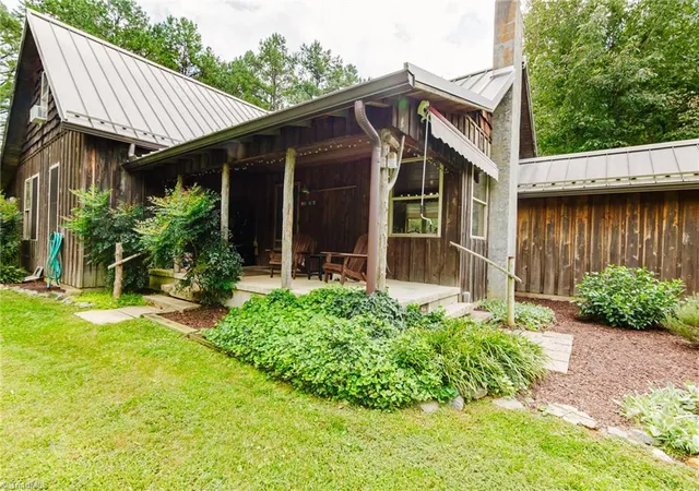 Photo 4 of Single family home for sale at 490 Bringle Fry Rd, Denton, NC 27239 | MLS# 1236422 | Listing updated on 2026-10-04