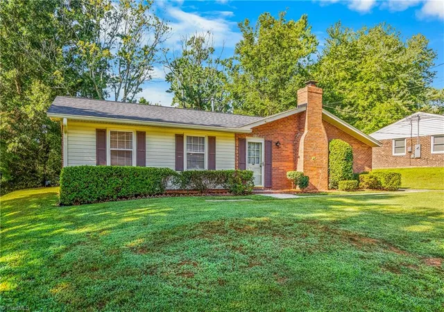 Photo 2 of Sale Pending at 808 Ernest Ct, High Point, NC 27263 | MLS# 1234480 | Listing updated on 2026-09-16