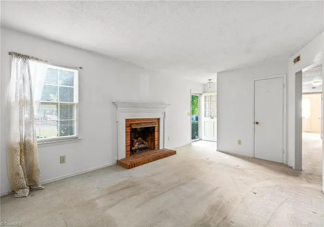 Photo 3 of Sale Pending at 808 Ernest Ct, High Point, NC 27263 | MLS# 1234480 | Listing updated on 2026-09-16