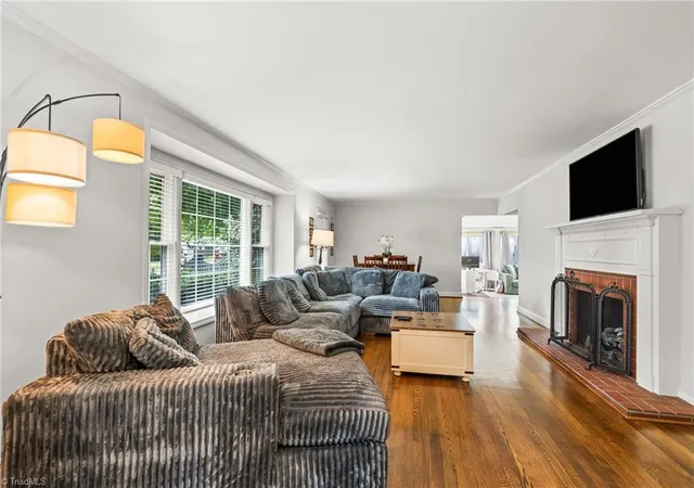 Photo 3 of Sale Pending at 510 Florham Dr, High Point, NC 27262 | MLS# 1235121 | Listing updated on 2026-10-03