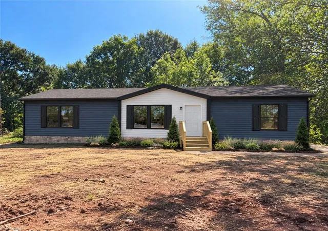 Photo 1 of Manufactured home for sale at 1113 Better Brk Ln, Lincolnton, NC 28092 | MLS# 1236987 | Listing updated on 2026-09-26