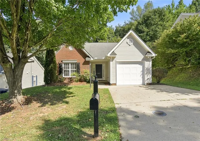 Single family home for sale at 5117 Oakhurst Park Ct, Kernersville, NC 27284 | MLS# 1234656