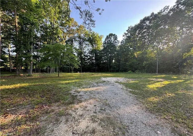 Photo 1 of Sale Pending at 1305 Penny Rd, High Point, NC 27265 | MLS# 1236281 | Listing updated on 2026-10-06