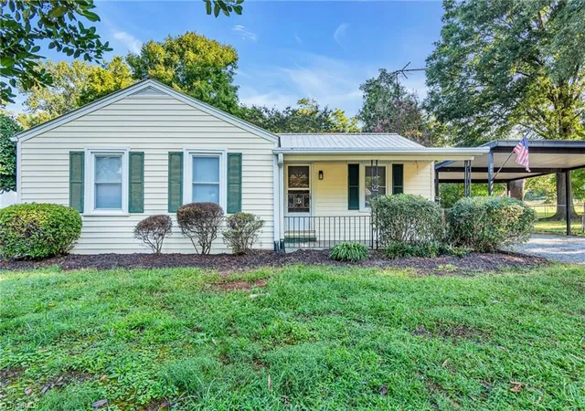 Photo 2 of Sale Pending at 344 Owens Rd, Lexington, NC 27292 | MLS# 1234588 | Listing updated on 2026-09-17