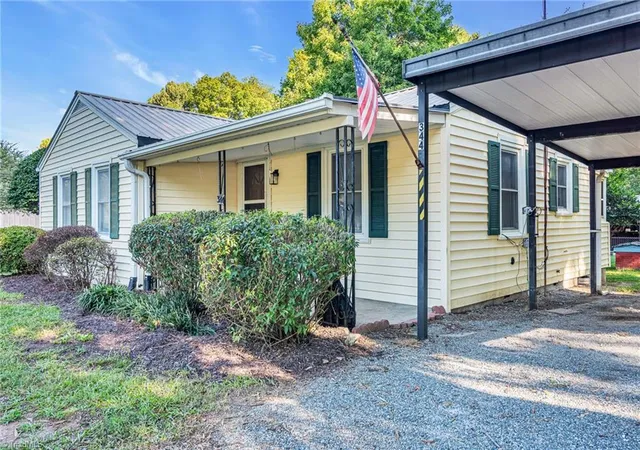Photo 3 of Sale Pending at 344 Owens Rd, Lexington, NC 27292 | MLS# 1234588 | Listing updated on 2026-09-17