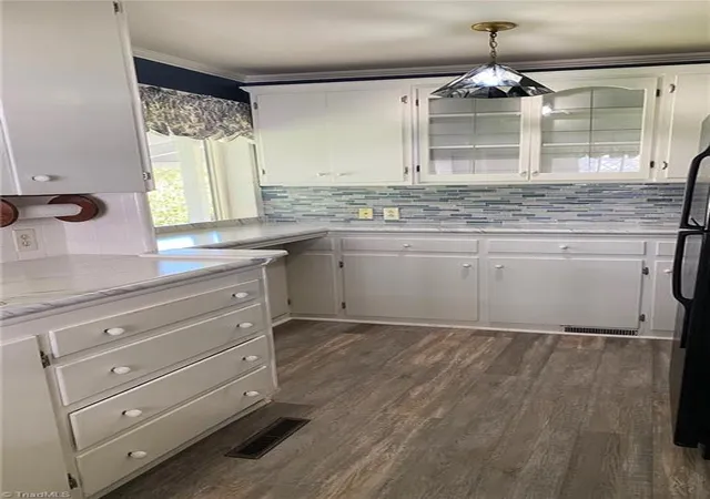 Photo 1 of Single family home for sale at 520 Gales Ave, Winston Salem, NC 27103 | MLS# 1236931 | Listing updated on 2026-10-27