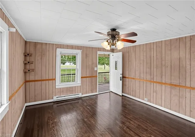 Photo 4 of Single family home for sale at 862 Country Clb Dr, State Road, NC 28676 | MLS# 1236211 | Listing updated on 2026-09-18