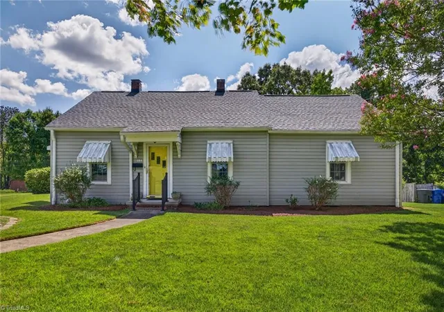 Photo 2 of Single family home for sale at 284 New Salem Rd, Randleman, NC 27317 | MLS# 1235034 | Listing updated on 2026-09-27