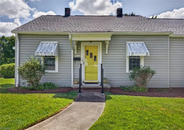 Photo 3 of Single family home for sale at 284 New Salem Rd, Randleman, NC 27317 | MLS# 1235034 | Listing updated on 2026-09-27
