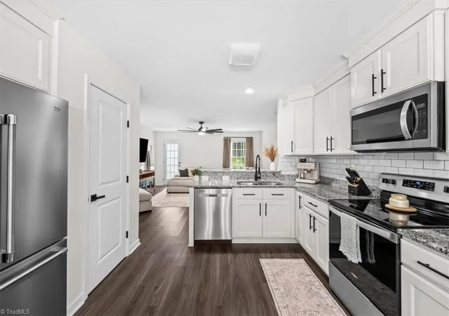 Photo 3 of Single family home for sale at 842 Berg St, Asheboro, NC 27203 | MLS# 1236638 | Listing updated on 2026-10-04