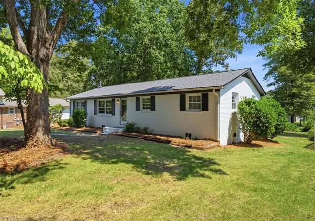 Photo 3 of Single family home for sale at 4484 Virginia Dr, Trinity, NC 27370 | MLS# 1234722 | Listing updated on 2026-09-19