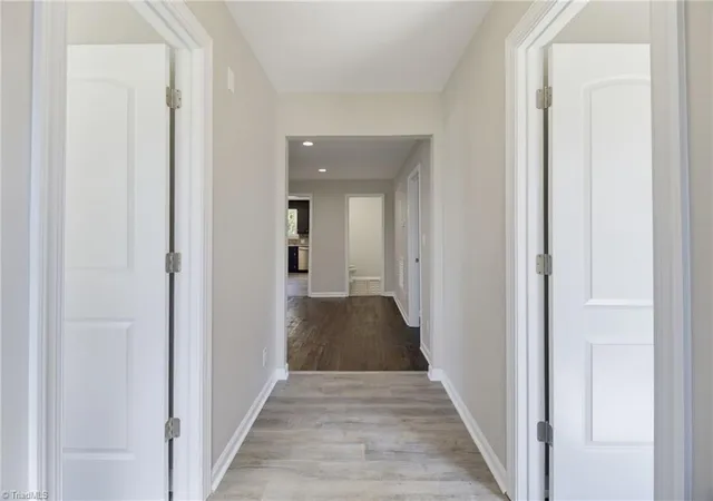 Photo 4 of Single family home for sale at 1702 Walford St, Lexington, NC 27292 | MLS# 1234153 | Listing updated on 2026-09-11