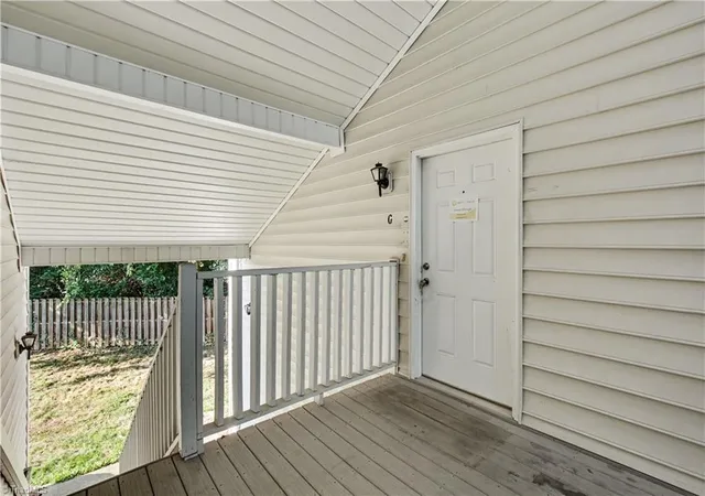 Photo 2 of Sale Pending at 800 Spruill Ct, Greensboro, NC 27409 | MLS# 1233222 | Listing updated on 2026-09-16