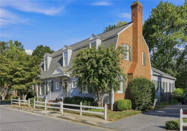 Photo 2 of Single family home for sale at 311 Muirfield Dr, Winston Salem, NC 27104 | MLS# 1234589 | Listing updated on 2026-09-04
