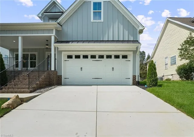 Photo 3 of Single family home for sale at 1831 Buxton Way, Burlington, NC 27215 | MLS# 1234576 | Listing updated on 2026-09-17