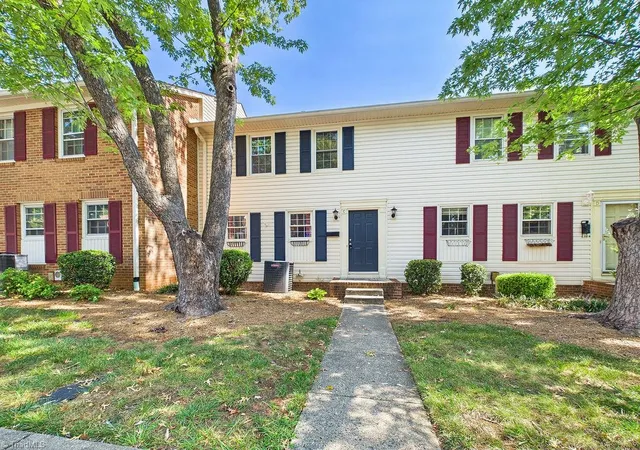 Photo 1 of Single family home for sale at 3219 Regents Park Ln #C, Greensboro, NC 27455 | MLS# 1234524 | Listing updated on 2026-09-04