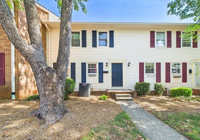 Photo 2 of Single family home for sale at 3219 Regents Park Ln #C, Greensboro, NC 27455 | MLS# 1234524 | Listing updated on 2026-09-04