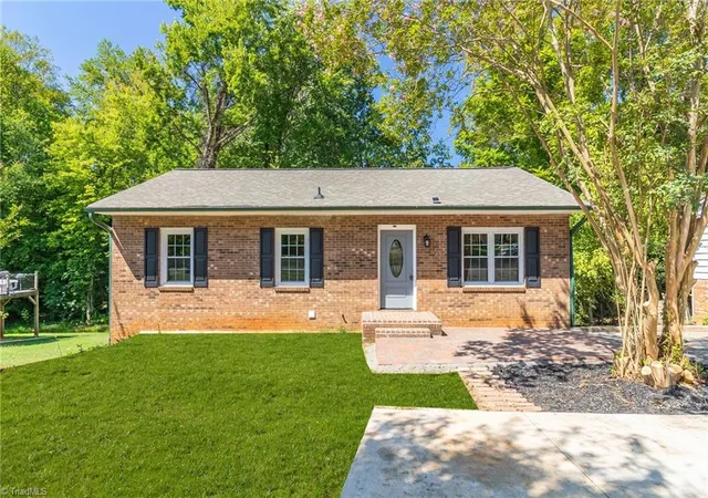 Photo 1 of Single family home for sale at 516 Heatherton Ln, Rural Hall, NC 27045 | MLS# 1234879 | Listing updated on 2026-09-14
