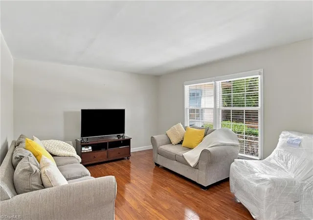 Photo 3 of Single family home for sale at 203 Capistrano Dr, Winston Salem, NC 27103 | MLS# 1234982 | Listing updated on 2026-09-21