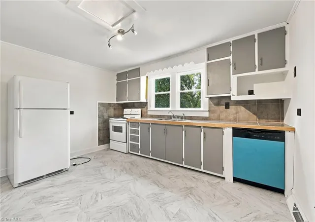 Photo 3 of Single family home for sale at 5101 Beckerdite Stewart Rd, Winston Salem, NC 27107 | MLS# 1239247 | Listing updated on 2026-10-23