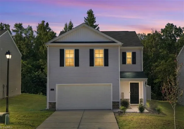 Photo 1 of Single family home for sale at 186 Carriage Cvs Cir, Mocksville, NC 27028 | MLS# 1235568 | Listing updated on 2026-09-15
