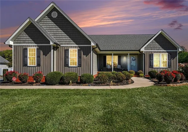 Single family home for sale at 493 Back Crk Church Rd, Asheboro, NC 27205 | MLS# 1237962