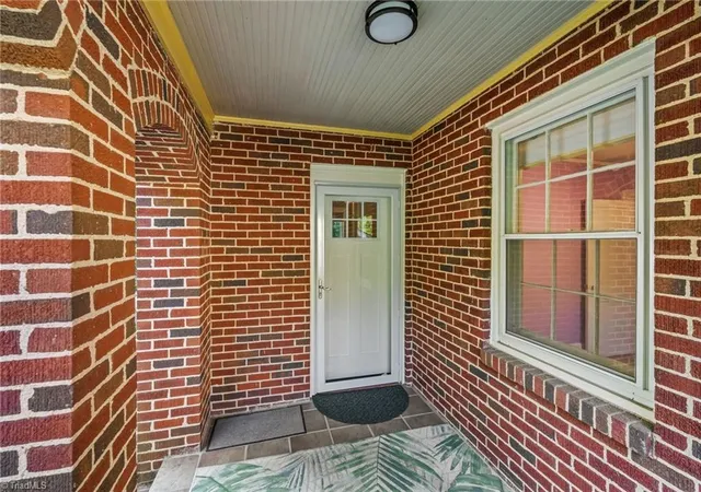 Photo 4 of Single family home for sale at 1708 Grace St, Winston Salem, NC 27103 | MLS# 1234210 | Listing updated on 2026-10-05