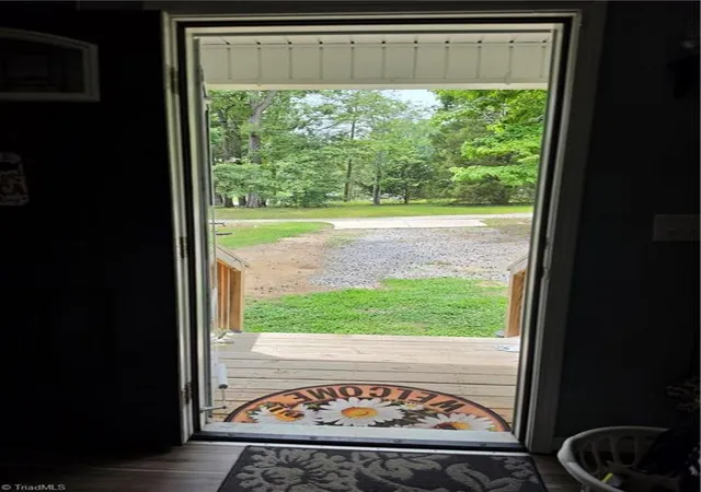 Photo 2 of Single family home for sale at 400 Weavil St, High Point, NC 27265 | MLS# 1234677 | Listing updated on 2026-10-02