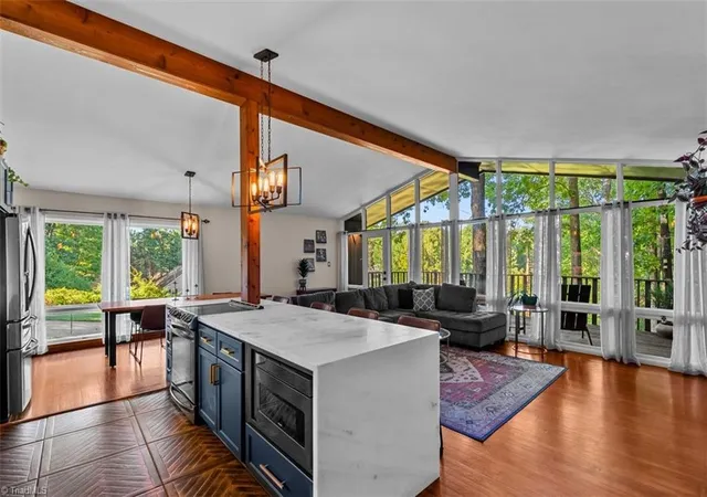 Photo 3 of Sale Pending at 3517 Bentbrook Dr, High Point, NC 27265 | MLS# 1236745 | Listing updated on 2026-10-27