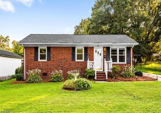Photo 1 of Sale Pending at 1518 Wickham St, Burlington, NC 27215 | MLS# 1234317 | Listing updated on 2026-09-10