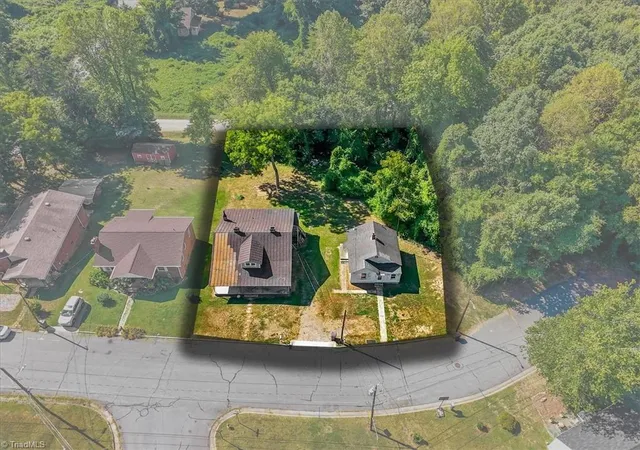Photo 1 of Single family home for sale at 1205 Lyle St, Reidsville, NC 27320 | MLS# 1234231 | Listing updated on 2026-09-09
