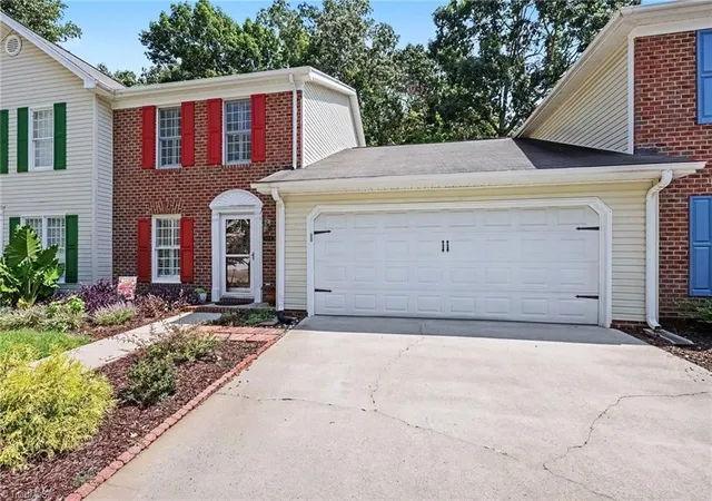 Photo 3 of Single family home for sale at 809 Windermere Ct #B, Asheboro, NC 27203 | MLS# 1234560 | Listing updated on 2026-09-04