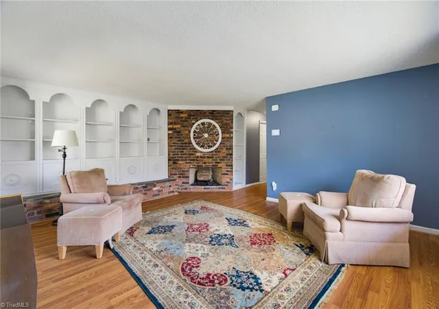 Photo 3 of Single family home for sale at 218 Williamson St, Burlington, NC 27215 | MLS# 1234995 | Listing updated on 2026-09-11