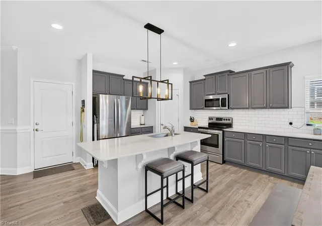 Photo 2 of Single family home for sale at 1671 Coopers Hawk Dr, Kernersville, NC 27284 | MLS# 1235806 | Listing updated on 2026-09-16