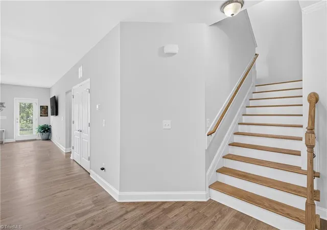 Photo 3 of Single family home for sale at 1671 Coopers Hawk Dr, Kernersville, NC 27284 | MLS# 1235806 | Listing updated on 2026-09-16