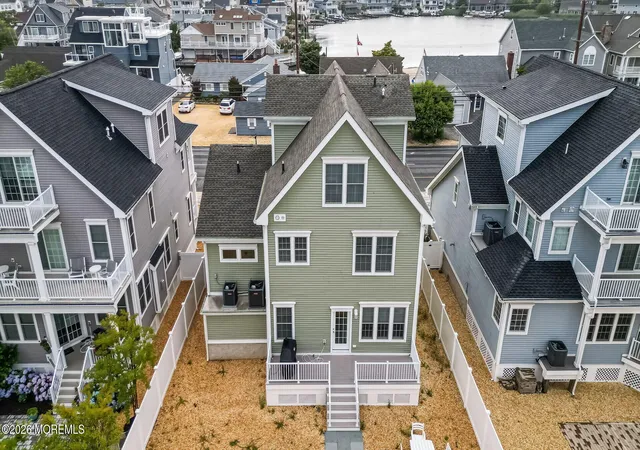 Photo 2 of Single family home for sale at 534 Highway 35 S, Mantoloking, NJ 08738 | MLS# 22629677 | Listing updated on 2026-09-23
