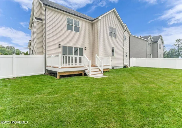 Photo 4 of Single family home for sale at 519 Washington Ave, Union Beach, NJ 07735 | MLS# 22627721 | Listing updated on 2026-09-14