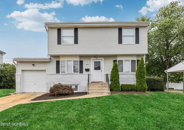Photo 1 of Single family home for sale at 11 Cornell Dr, Hazlet, NJ 07730 | MLS# 22628610 | Listing updated on 2026-09-15