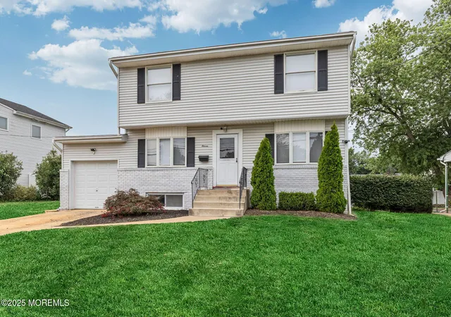 Photo 2 of Single family home for sale at 11 Cornell Dr, Hazlet, NJ 07730 | MLS# 22628610 | Listing updated on 2026-09-15