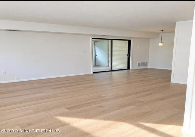 Listing Photo 4 - Condo for sale in building located at 48 S Seas Ct, Barnegat, NJ 08005