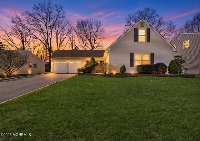 Photo 1 of Single family home for sale at 5 Berkshire Dr, Howell, NJ 07731 | MLS# 22609804 | Listing updated on 2026-10-05