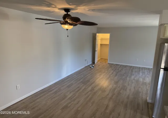 Listing Photo 4 - Condo for sale in building located at 31 Wharfside Dr, Monmouth Beach, NJ 07750