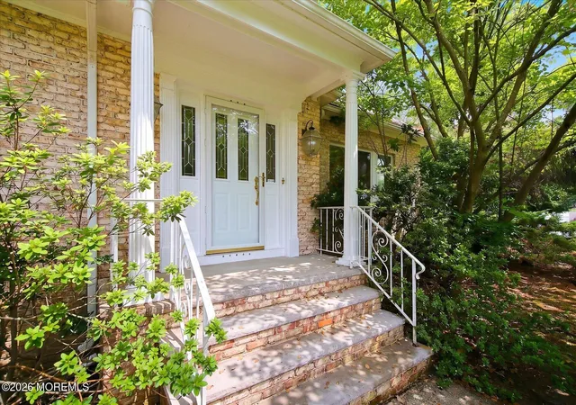 Photo 1 of Sale Pending at 11 Castle Dr, Middletown, NJ 07748 | MLS# 22627859 | Listing updated on 2026-09-13