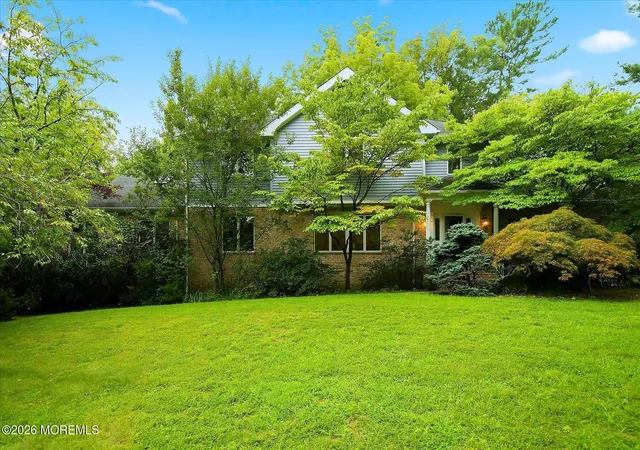 Photo 2 of Sale Pending at 11 Castle Dr, Middletown, NJ 07748 | MLS# 22627859 | Listing updated on 2026-09-13